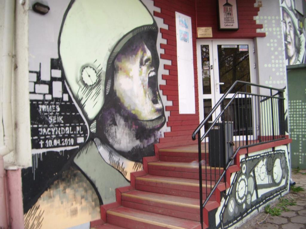 Old Town Hostel กดัญสก์ ภายนอก รูปภาพ